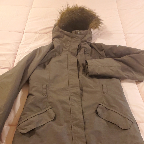 Columbia Jackets \u0026 Coats | Columbia Suttle Mountain Long Insulated Jacket-M | Color: Gray | Size: M | Rose1234241's Closet